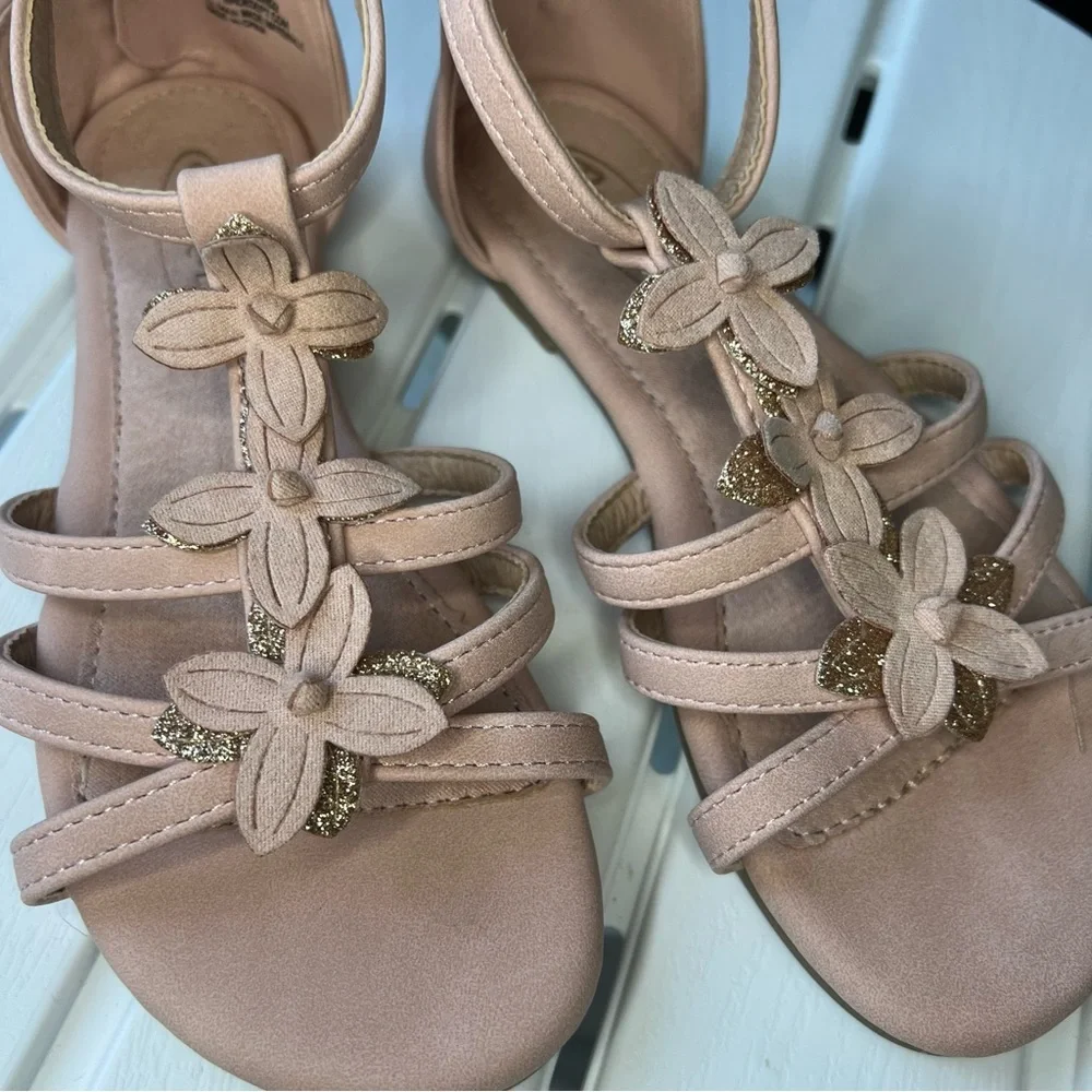 NWOT‎ Marbella Girls sandals SIZE 1M